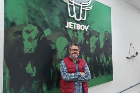 JetBov anuncia sexta unidade do sistema de franquias